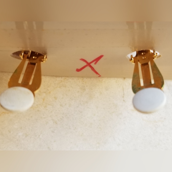 NWT St. John blk. epoxy, rhinestones, gold clip earrings. - Picture 5 of 10